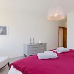 Moura - Clever Details Apartamento