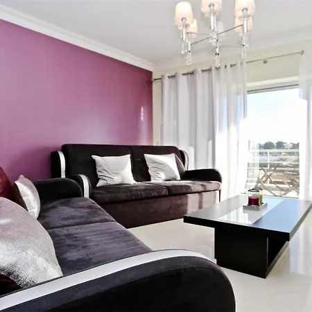 Moura - Clever Details アパート