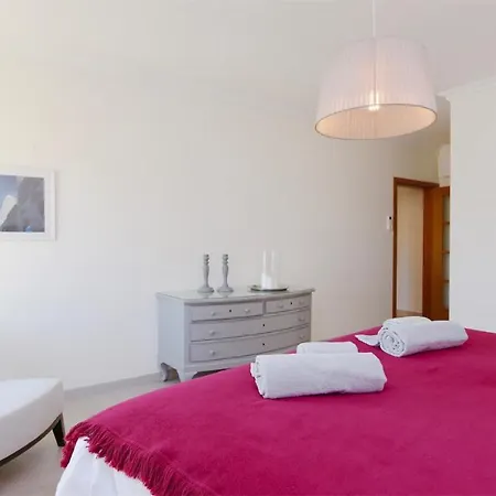 Moura - Clever Details Apartamento