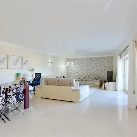 Moura - Clever Details Apartamento *