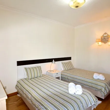 Moura - Clever Details 빌라모라