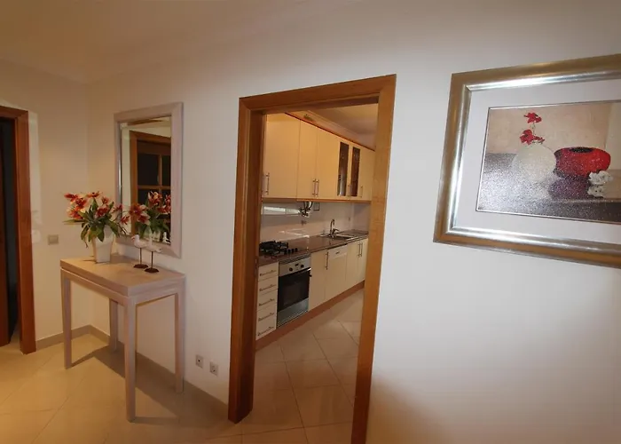 Moura - Clever Details Vilamoura