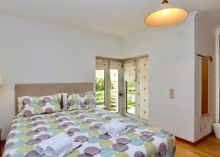 Moura - Clever Details * Vilamoura