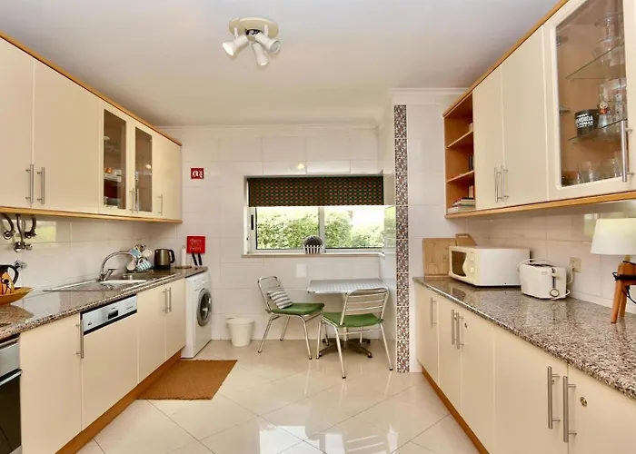 Moura - Clever Details Vilamoura