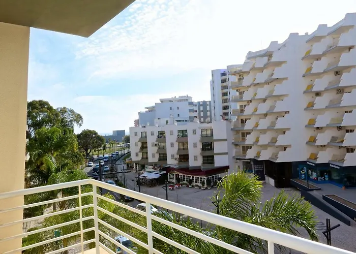 Daire Moura - Clever Details *