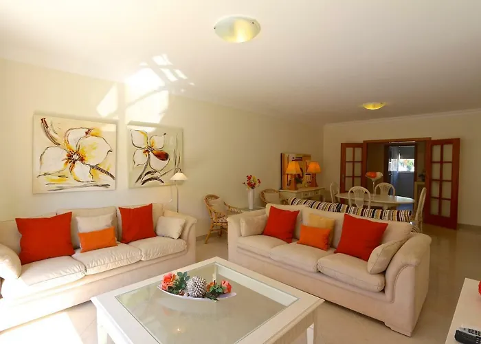 Moura - Clever Details Apartman