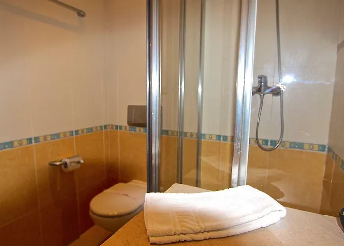 Moura - Clever Details * Vilamoura