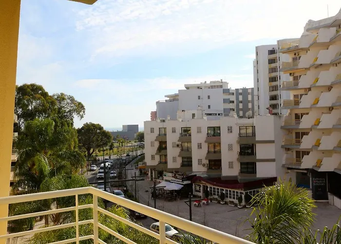 Moura - Clever Details Daire *