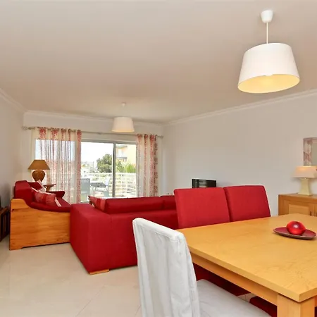 Moura - Clever Details * Vilamoura
